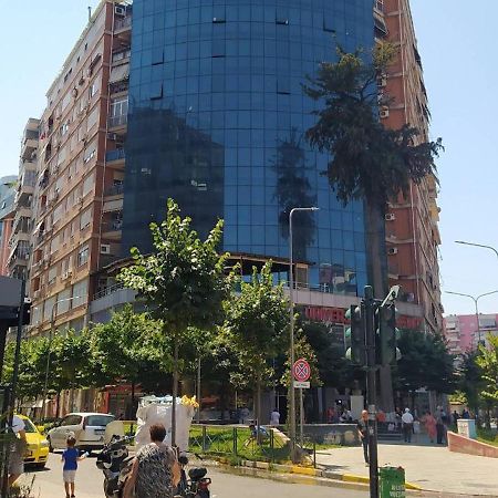 Selvia Apartament Tirana Exteriör bild