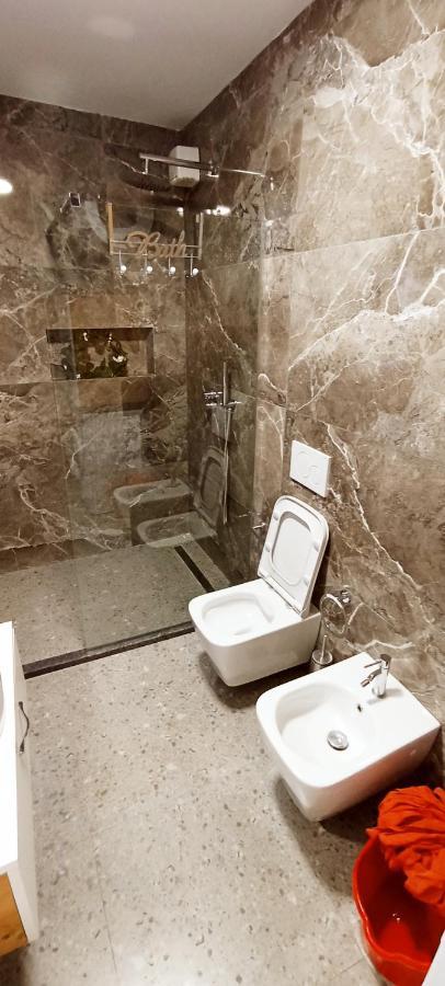 Selvia Apartament Tirana Exteriör bild